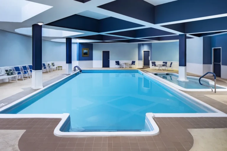 Somerset Swim and Fitness Indoor Pool