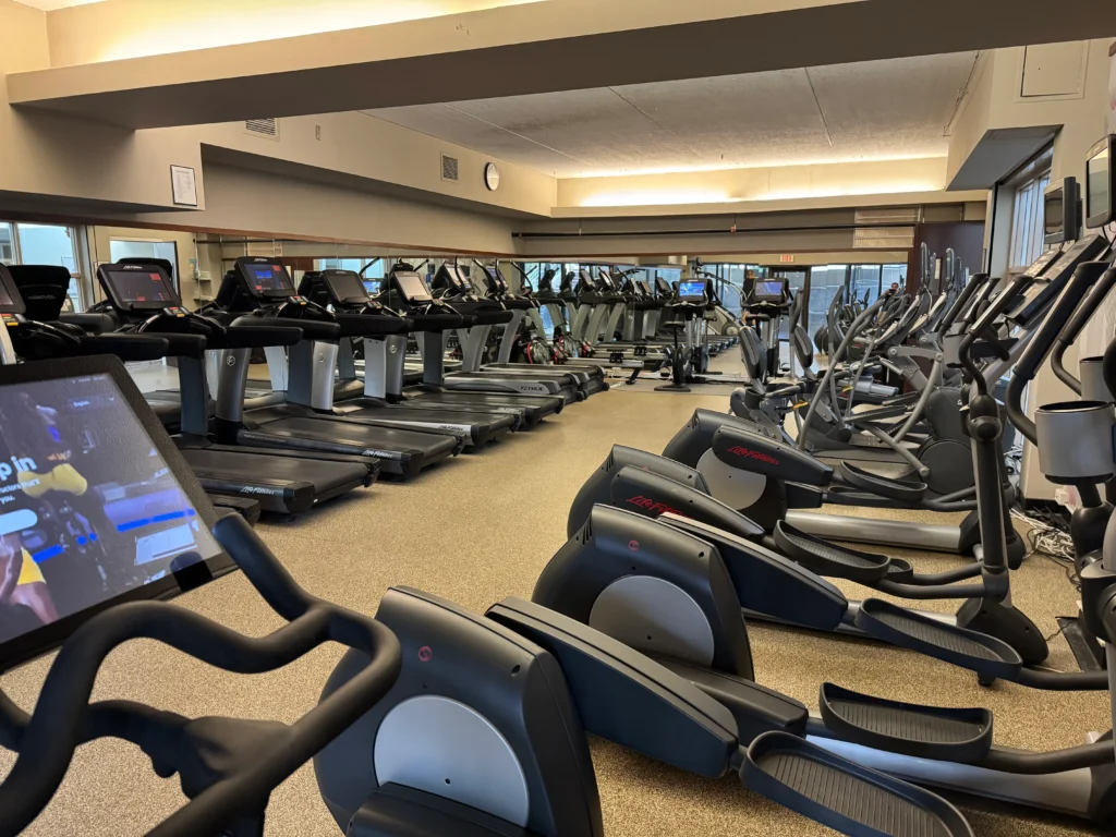 somerset-swim-and-fitness-cardio-room-nashua-new-hampshire