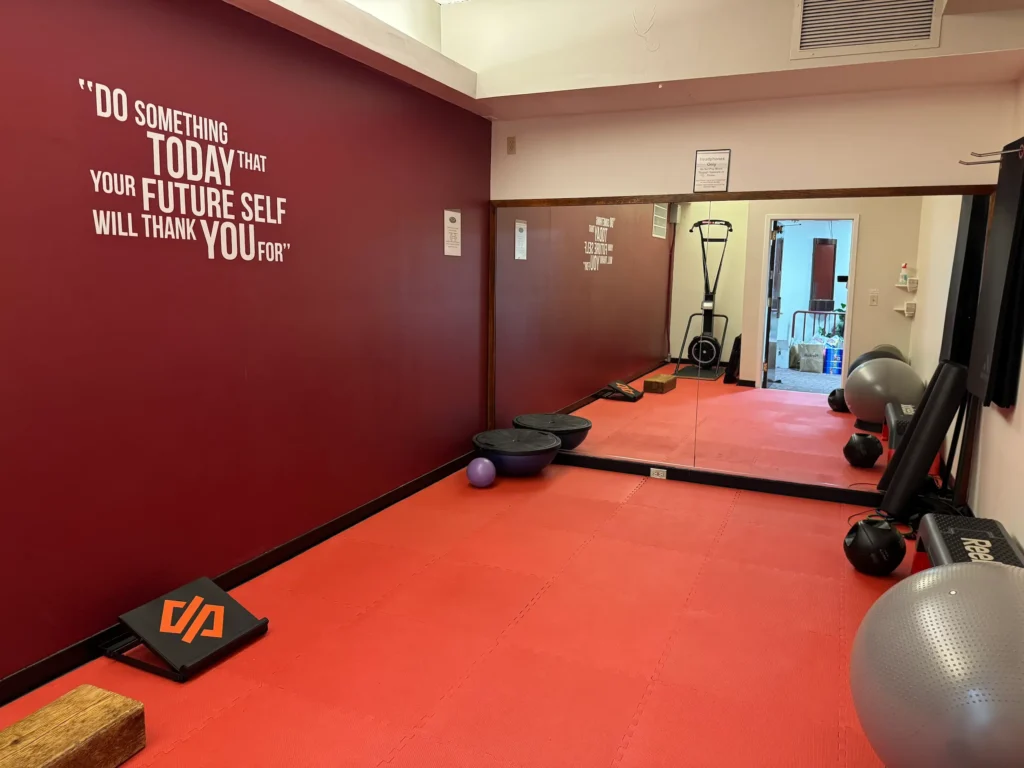 somerset-swim-and-fitness-exercise-room-nashua-new-hampshire